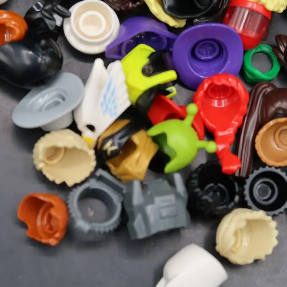 Lego Minifigure Headgear Assorted Lot Of 45 Minifigs Helmet Hats Hair Parts